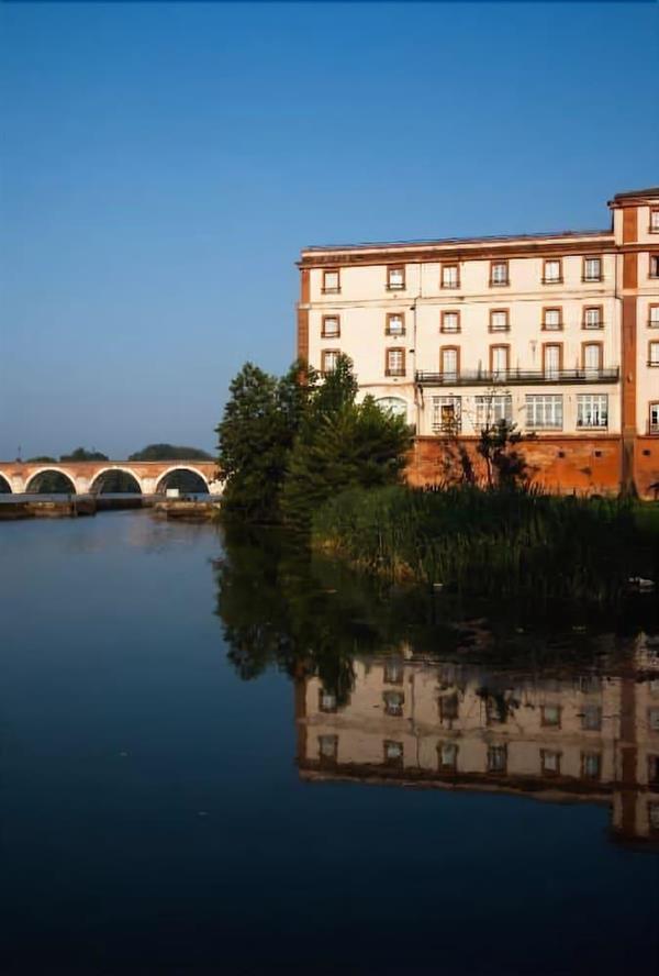 & Le Moulin De Hotel Moissac